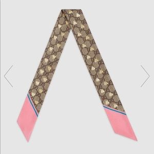 Gucci NeckBow / Hair Scarf NWT